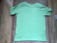 T-Shirt Gr. 40 grün mit Schulterpolstern Rheinland-Pfalz - Fischbach Vorschau