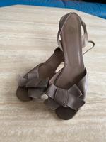 Marc Cain Sandalen braun Leder Gr. 40 Hessen - Heppenheim (Bergstraße) Vorschau