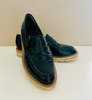 Loafer Slipper Collegeschuhe Tamaris Gr. 39 ,schwarz, Lack Schleswig-Holstein - Reinbek Vorschau