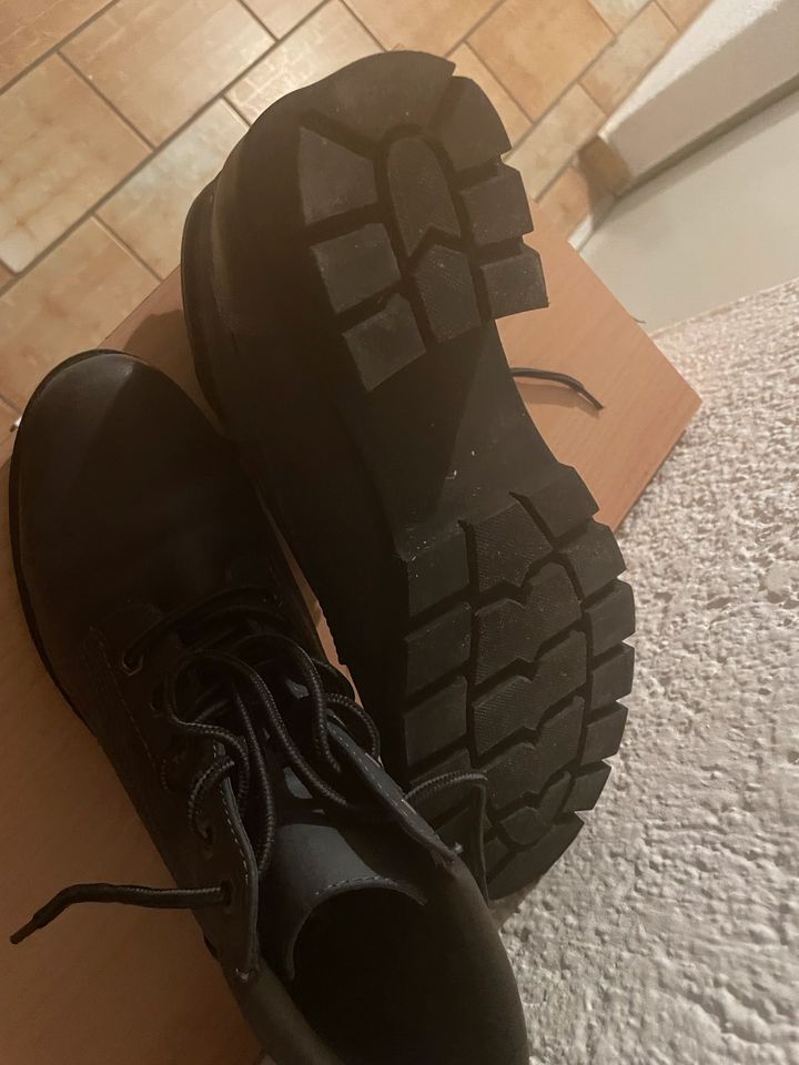 Stiefeletten Landrover Dunkelblau Gr. 42 in Bidingen