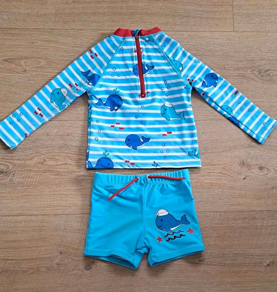 Kinder, Badebekleidung Badeshirt+Badeshort, bonprix,Gr. 80/86 in Schleid