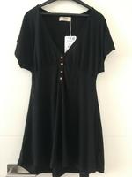 Kleid Pull & Bear, Gr. M (S), dunkelblau Hessen - Linsengericht Vorschau