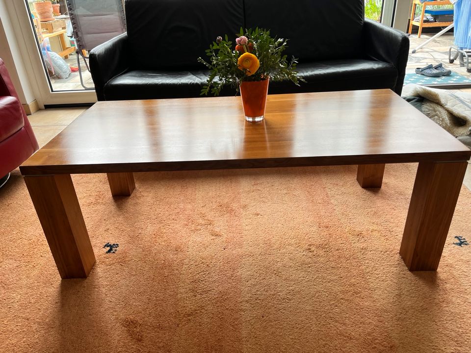 Massiver Holztisch, Couchtisch, 65 x 130 x 45 in Grevenbroich