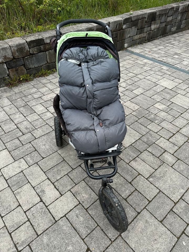 Kinderwagen Mountain Buggy „Urban Jungle“ + umfangreiches Zubehör in Wenzenbach