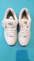 Buffalo Sneaker defekt weiß Gr. 42 1710 90er Retro Hessen - Lich Vorschau