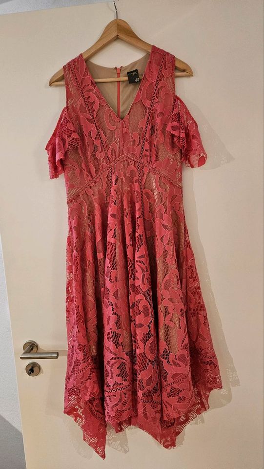 Kleid Größe 10 in pink, Spitze in Maisach