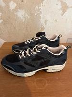 Sneaker Mizuno MRX Größe 43 ungetragen Berlin - Neukölln Vorschau