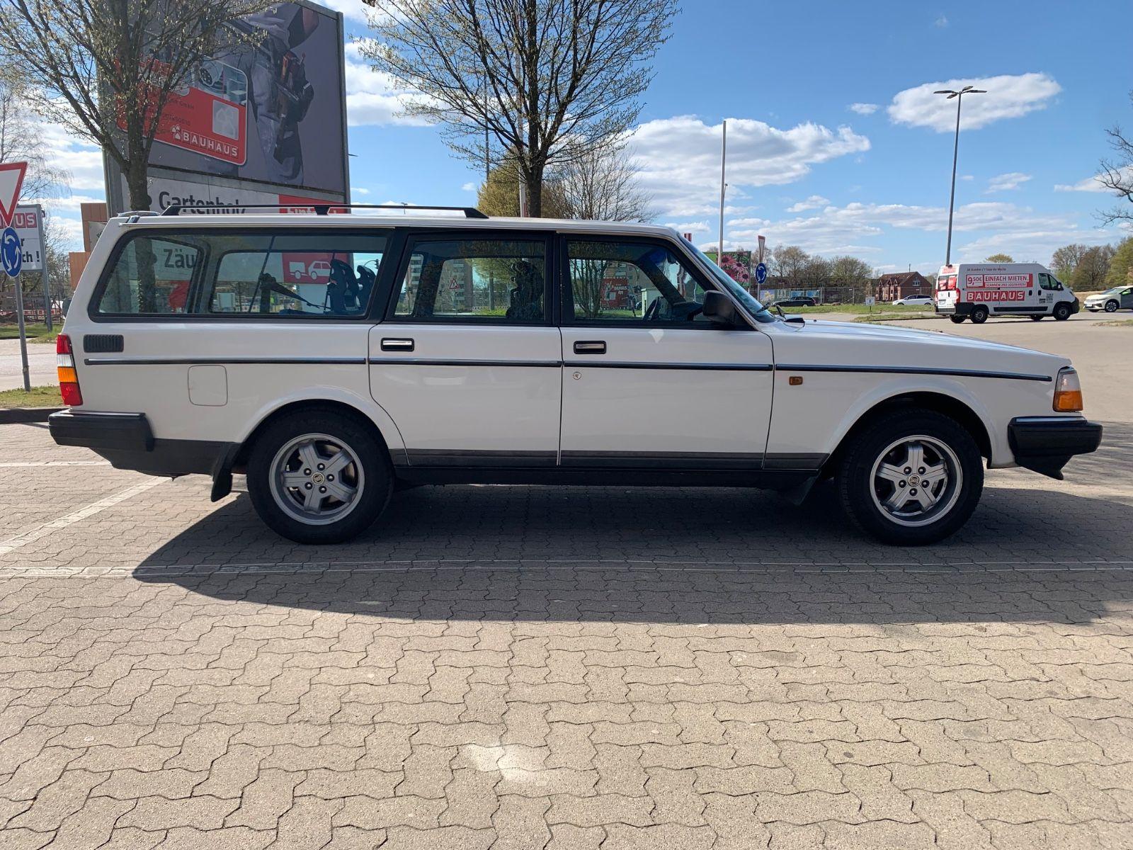 Abbildung des Autos Volvo 245
