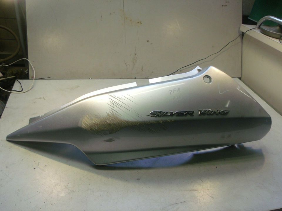 Honda PF 01 Silver Wing Verkleidung Seitenteil in Westoverledingen