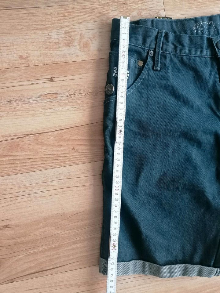 Herren Jeansshorts G-star Gr L W32 in Altdorf