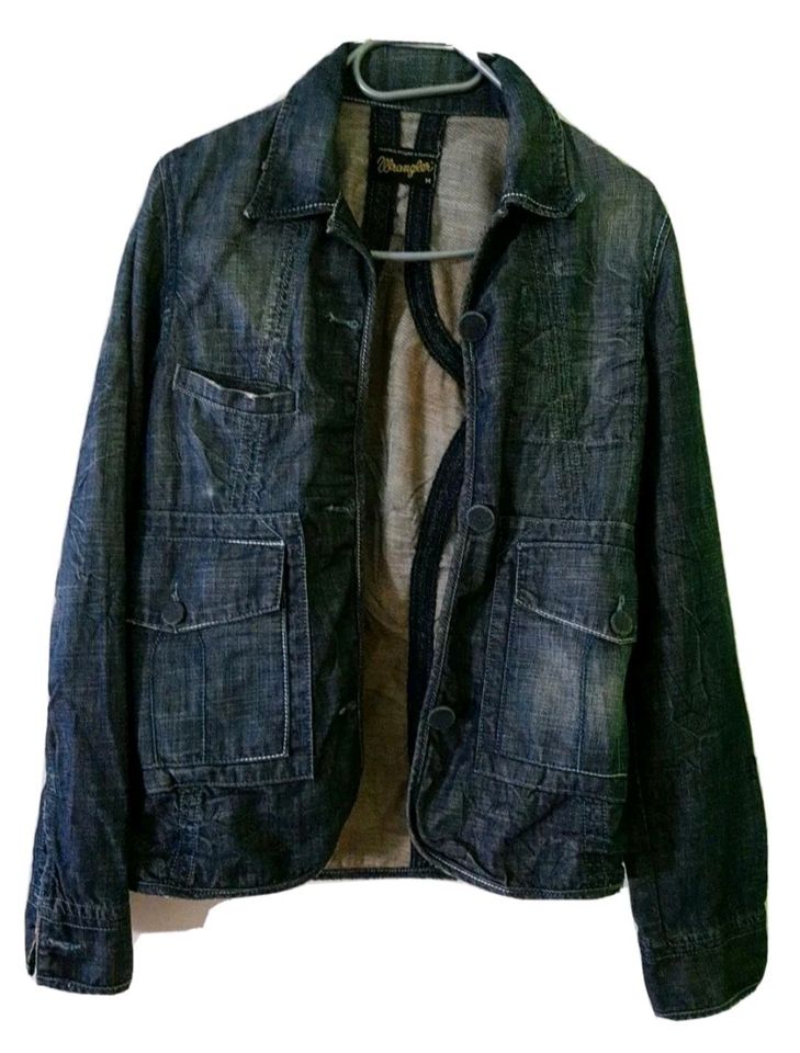 Wrangler Jeans Jacke Blazer Gr.M ( fällt klein aus) in Fröndenberg (Ruhr)