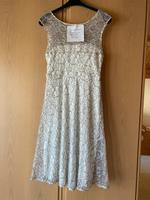 Kleid festlich aus Spitze von Tiffany rose  Gr 36/38 Bayern - Eggenfelden Vorschau