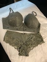 Set BH und Panty Spitze grün Olive Gr 75 D S Nordrhein-Westfalen - Hilden Vorschau