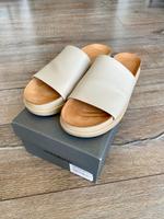 Vagabond Slides Gr. 37 Erin Slipper weiß Pantoletten Sandalen München - Allach-Untermenzing Vorschau