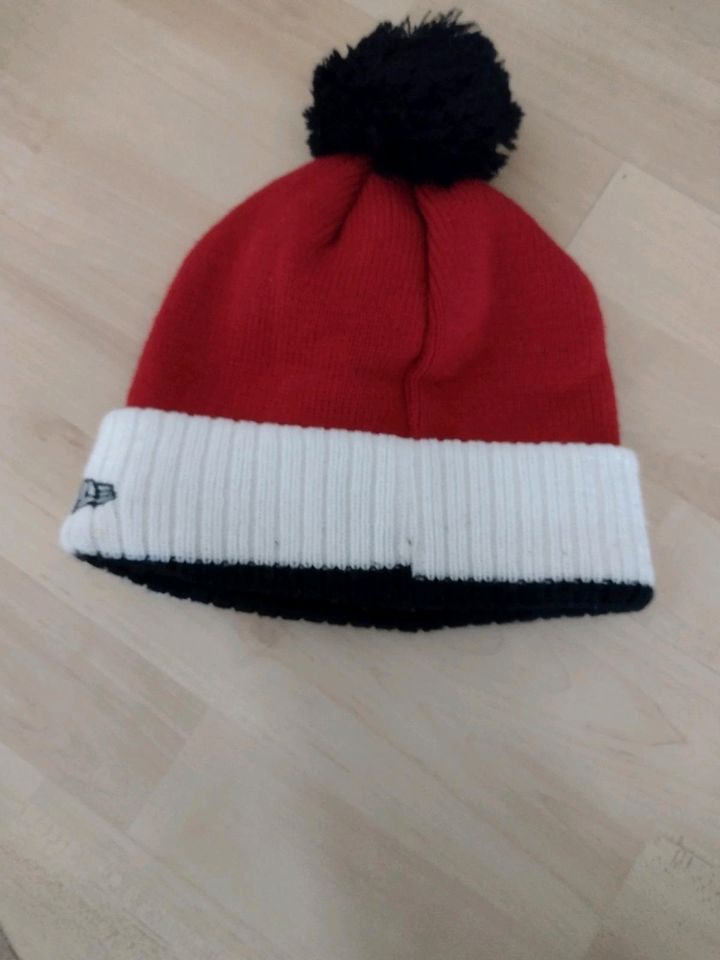 MLB New Era Beanie Boston Red Sox Wintermütze Bommel in Limburg