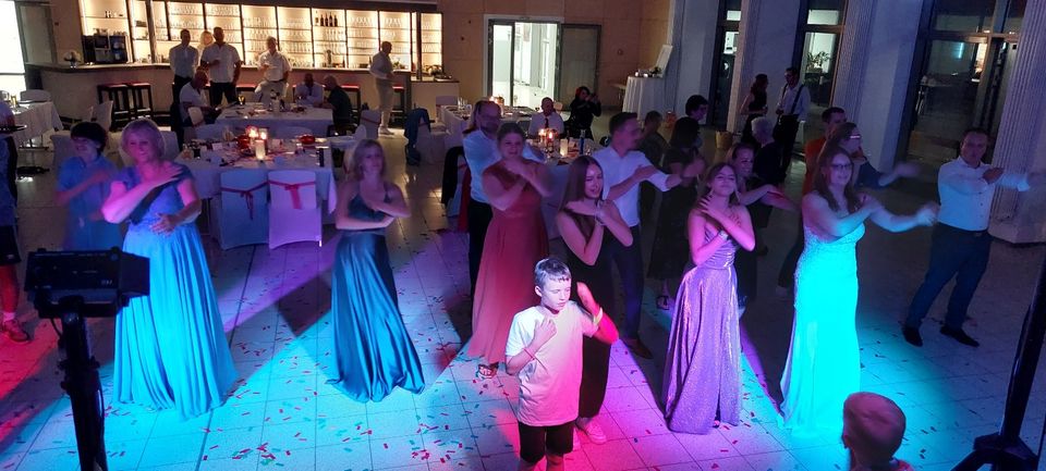 DJ.Stefan für Hochzeit Geburtstag Jubiläen Partys 2024/25 in Schloß Holte-Stukenbrock