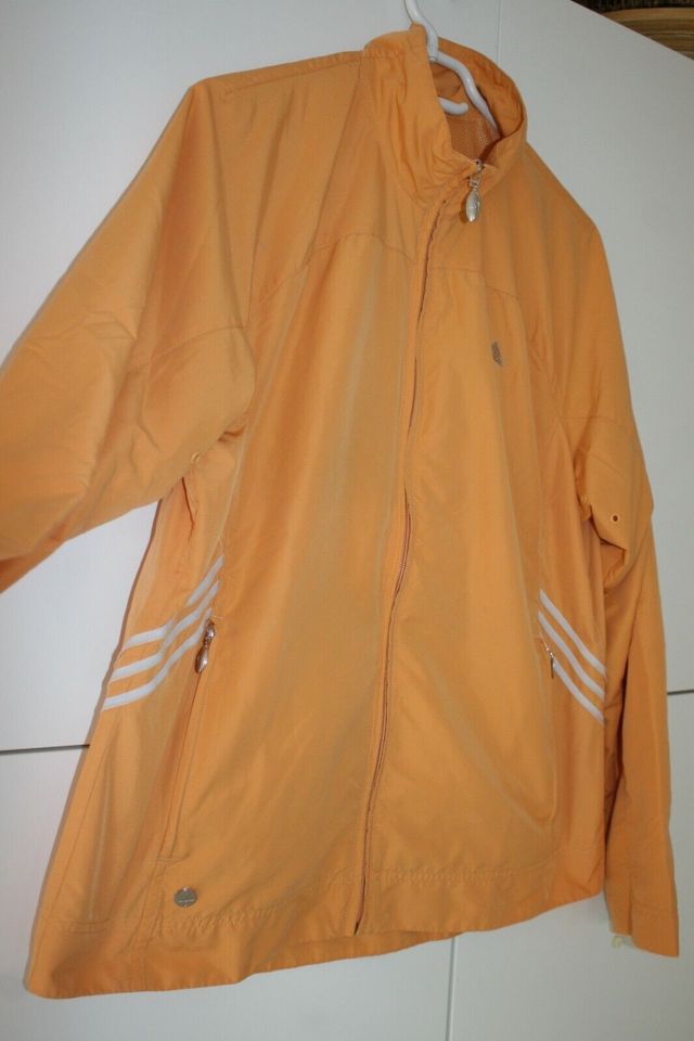 ADIDAS Sportjacke Gr. 40 Trainingsjacke leicht orange peach in Ascheberg