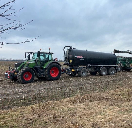 Zubringer Transport Vermietung Gülle Briri Kotte Wienhoff in Wohnste