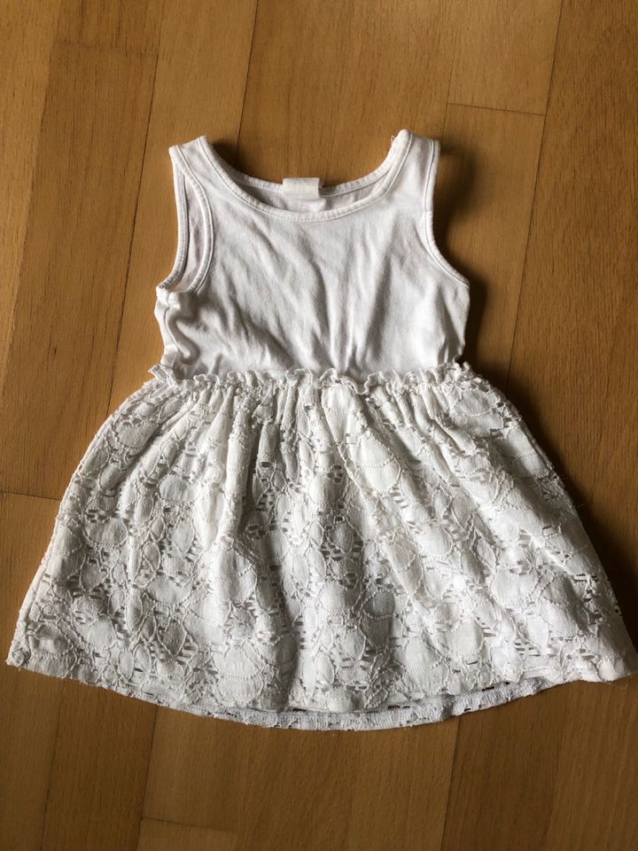 KINDERSACHEN BABYSACHEN SOMMER KLEID SPITZE FESTLICH H&M in Berlin