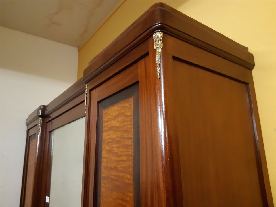 hübscher Jugendstil Schrank in Traben-Trarbach