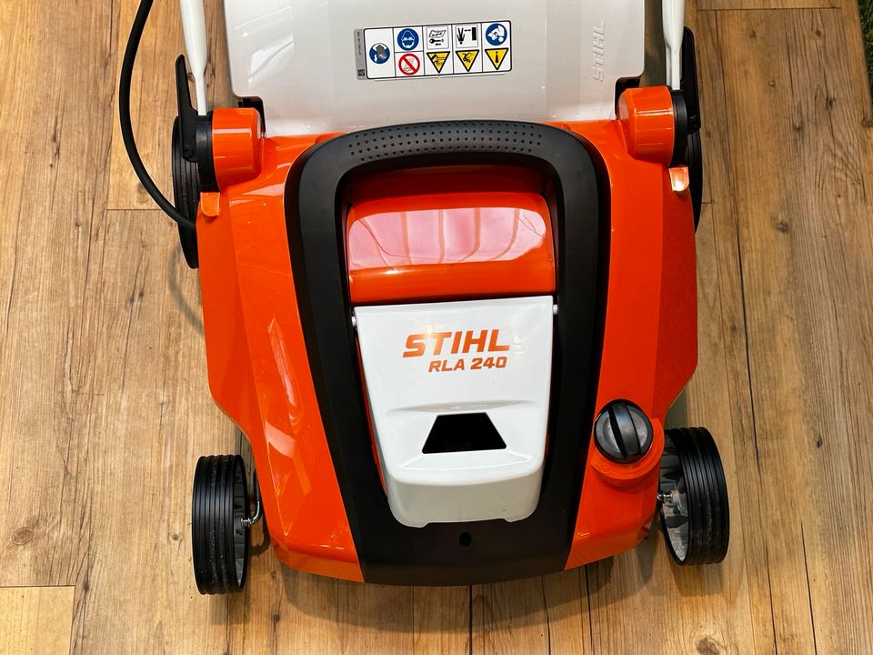 SET) STIHL Akku-Vertikutierer RLA 240 in Berlin - Steglitz | eBay  Kleinanzeigen ist jetzt Kleinanzeigen