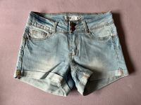 Blau gemusterte Jeans Hotpants XS Rheinland-Pfalz - Wallmerod Vorschau