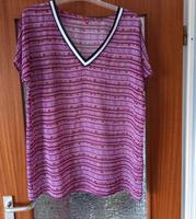 Manguun Shirt Bluse Top Gr. 42 Rot Super Zustand Nordrhein-Westfalen - Euskirchen Vorschau