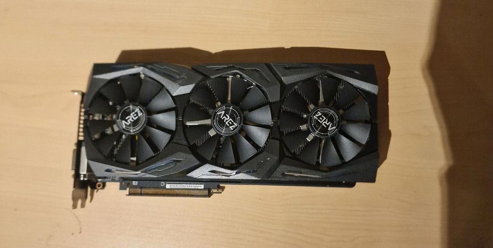 AMD Vega 56 Asus Strix Arez 8GB OC in Gehrden