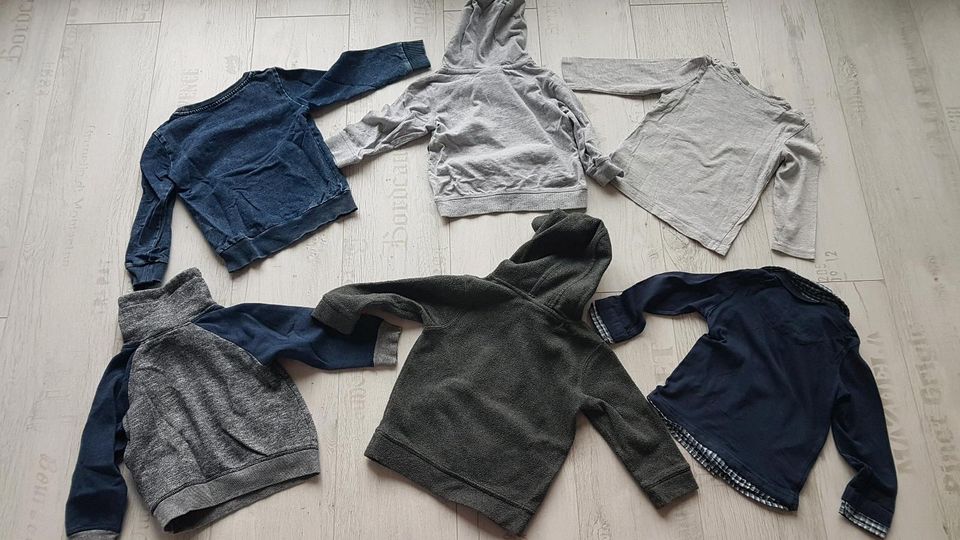 Pullover/Sweatshirt/Hoodi Gr 92 in Dummerstorf