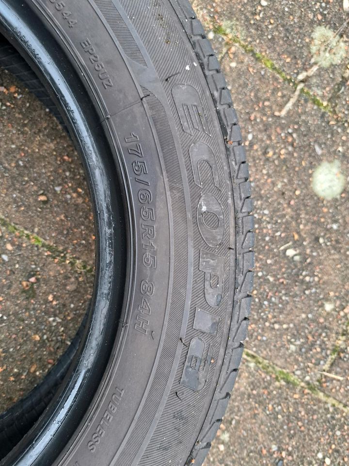 4 Sommerferien 175/65 R15 84H in Walsrode