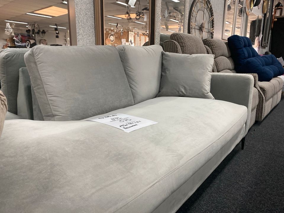 Recamiere Sofa Couch Liege UVP 899€ in Alsfeld