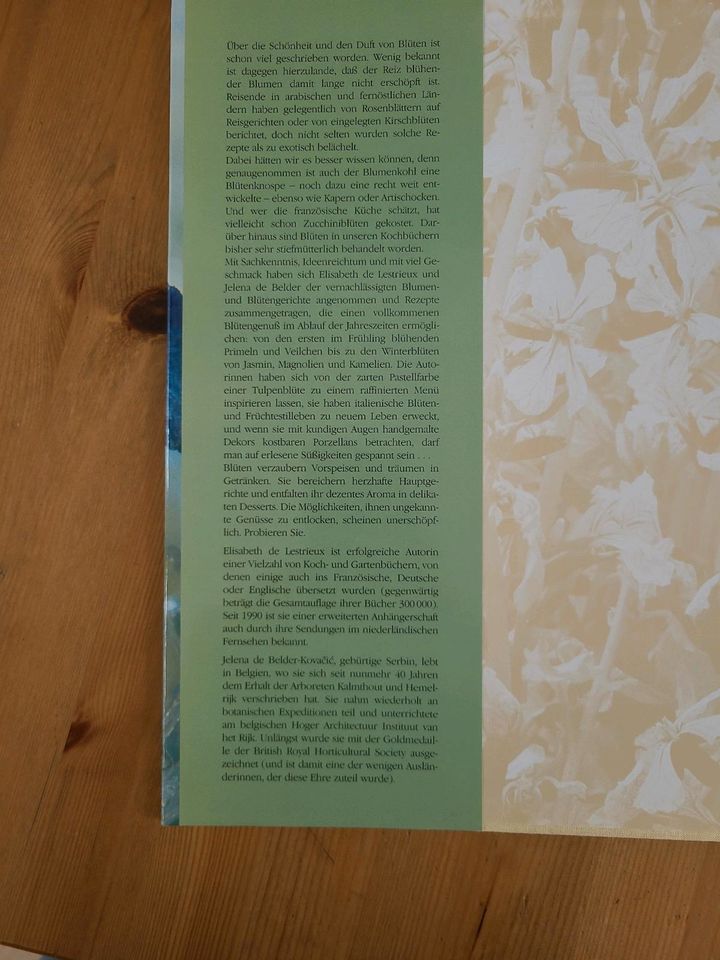 Der Geschmack von Blumen und Blüten - Kochbuch in Östringen