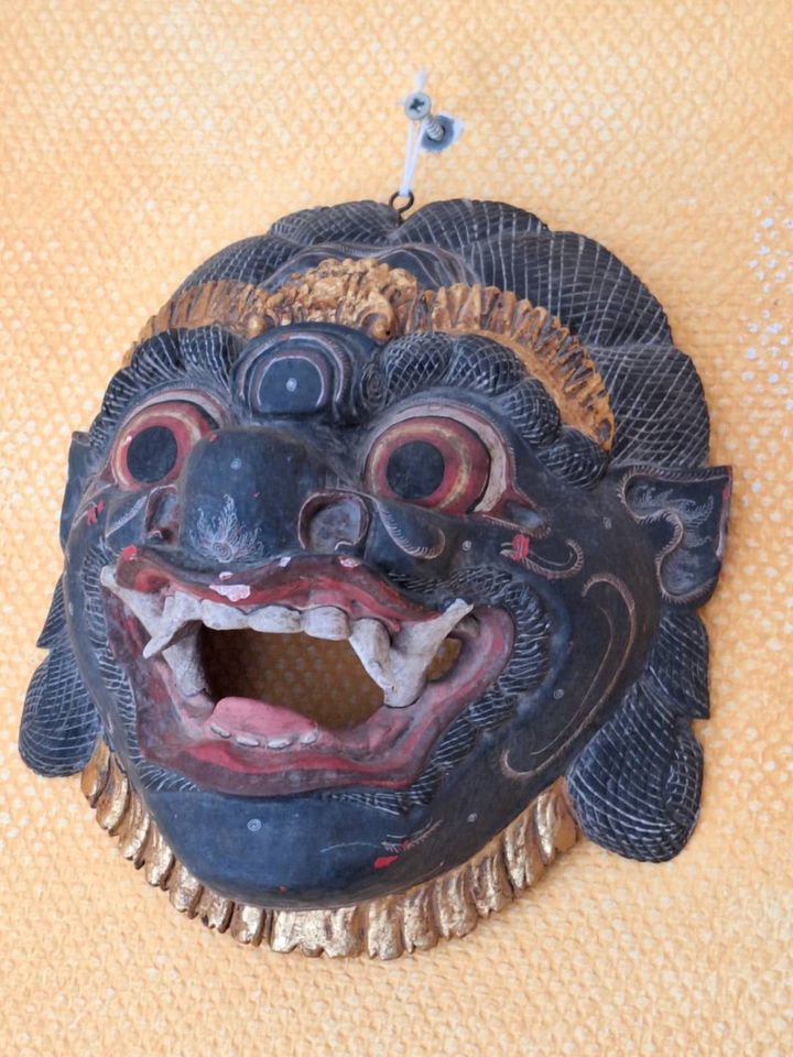 MassivHolz Glücksymbol Malaysische Raksasa Löwen Maske KUNST in Dresden