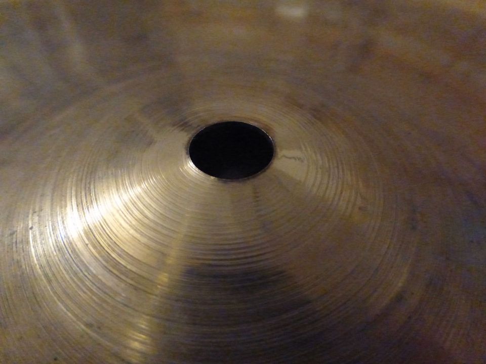 K Zildjian Istanbul 13" Old Stamp IIa 565g Paper Thin Top Hi Hat in Essen