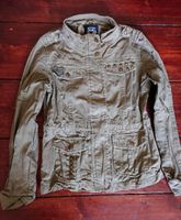 Jacke Mädchen khaki Jette Joop Gr. 140 army Parka Nieten Friedrichshain-Kreuzberg - Friedrichshain Vorschau