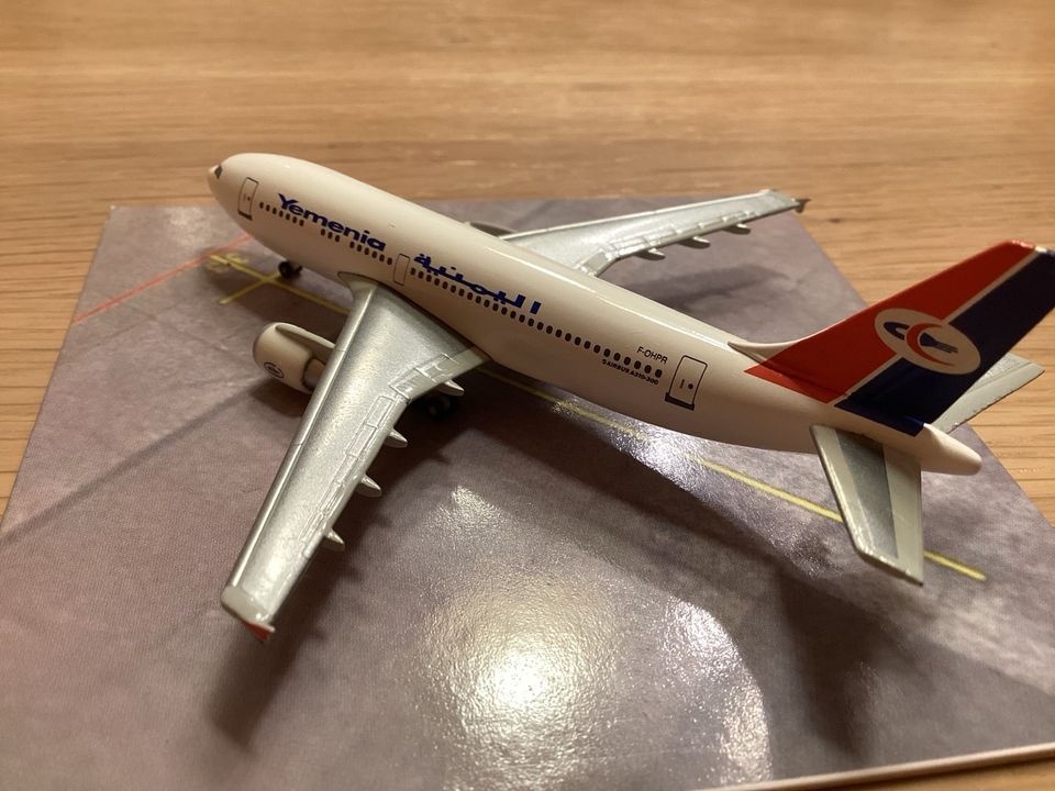 Herpa Wings Yemenia Airbus A310-300 in Laufach