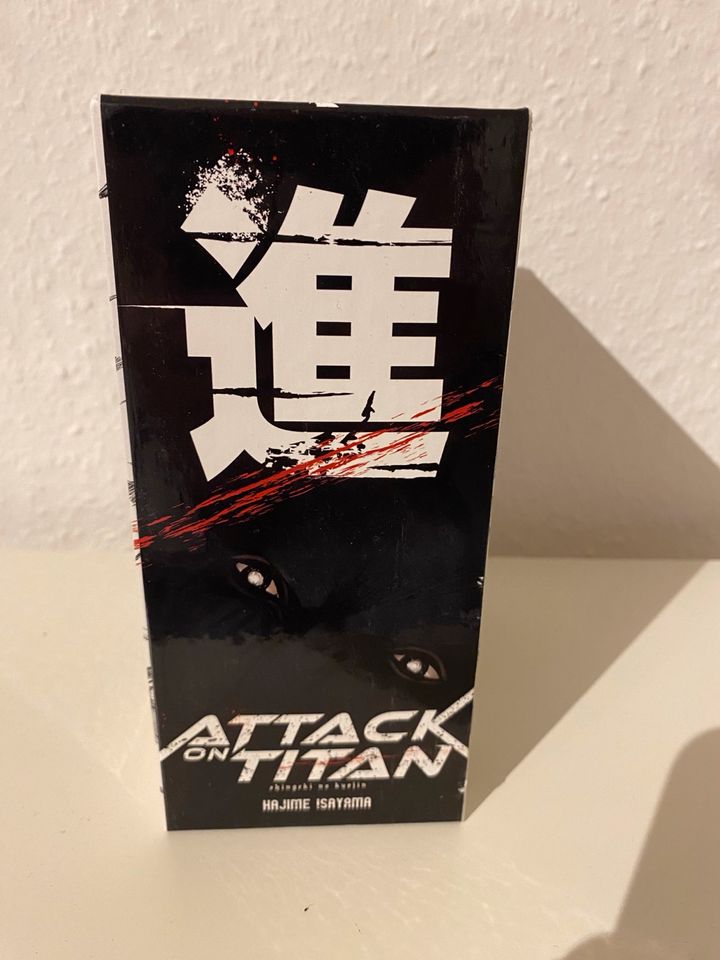 Attack on Titan Manga Band 1-5 in Nieder-Olm