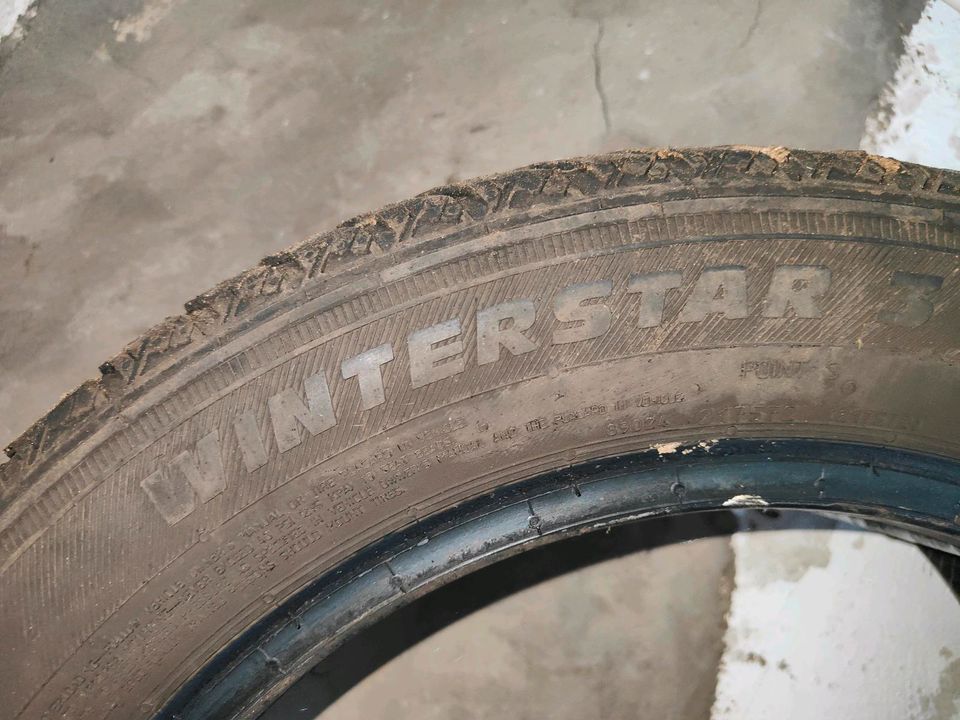 4x Winterreifen 155/65 14R (90€) in Marburg