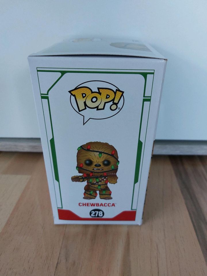 Funko Pop Chewbacca Weihnachts Edition in Cloppenburg