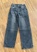 Schöne schwarze Jeanshose Gr XS - 34 Schwerin - Neumühle- Sacktannen Vorschau