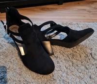 feminine Pumps Graceland gr 39 Niedersachsen - Hodenhagen Vorschau