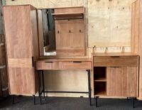 Wohnwand Holz  Graderobe Tisch Schrank Kommode Modern Stauraum Bielefeld - Bielefeld (Innenstadt) Vorschau