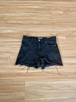 H&M Shorts Hot Pants Jeans Gr. 42 grau schwarz Niedersachsen - Wennigsen Vorschau