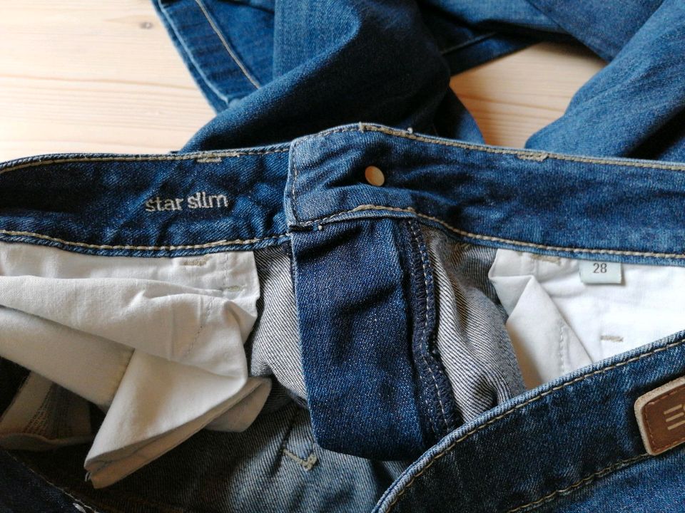 Esprit Damen Jeans 3/4 Länge in 28 in Hermeskeil