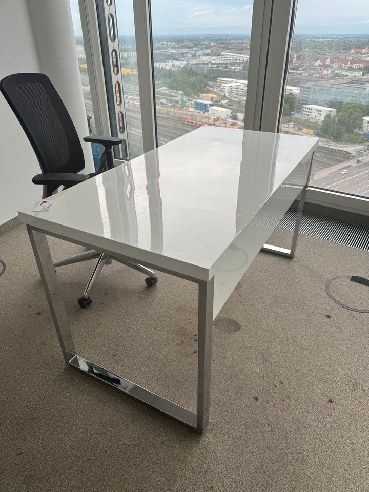 Schreibtisch Weiß Hochglanz 140x70 in München