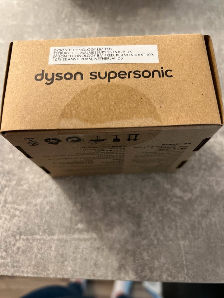 Original Dyson Flyaway Aufsatz OVP in Castrop-Rauxel