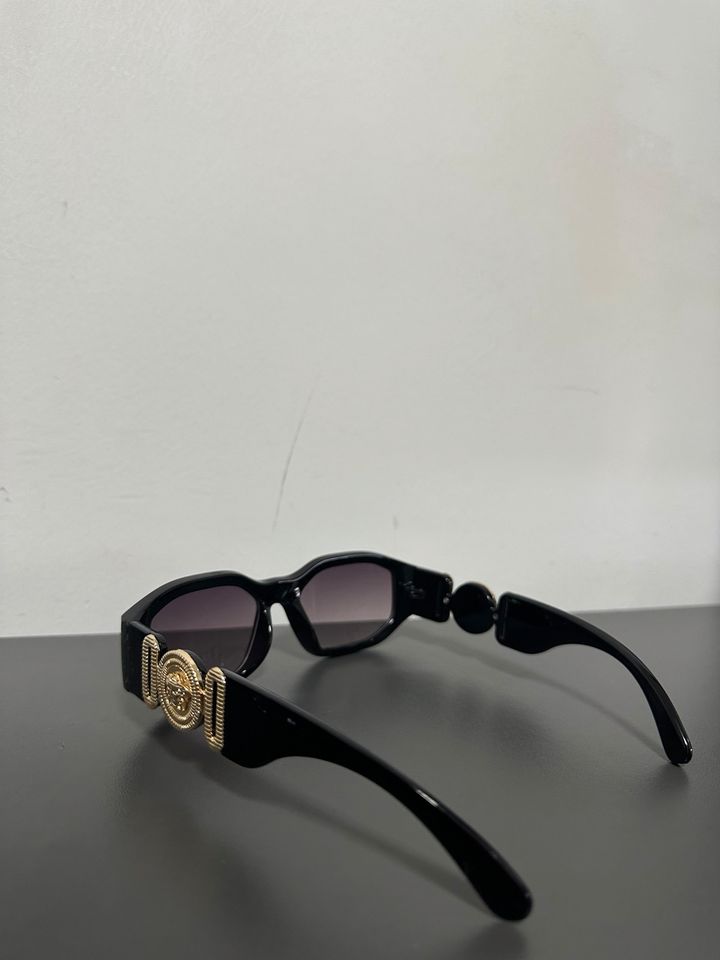 Versace Sonnenbrille in Kamp-Lintfort