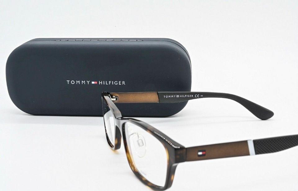 ❌❌❌ Tommy Hilfiger Brillengestell Brillenfassung Brille neu ❌❌❌ in Herford