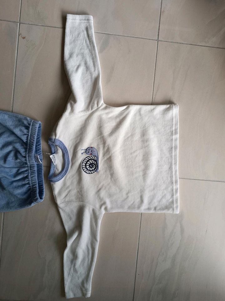  weiß-lilanes Pyjama, Gr. 86/92, neu in Villingen-Schwenningen