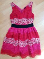 Wunderschönes Sommerkleid von Sisley, rot-pink-weiß, Gr. 36 Nordrhein-Westfalen - Lüdenscheid Vorschau